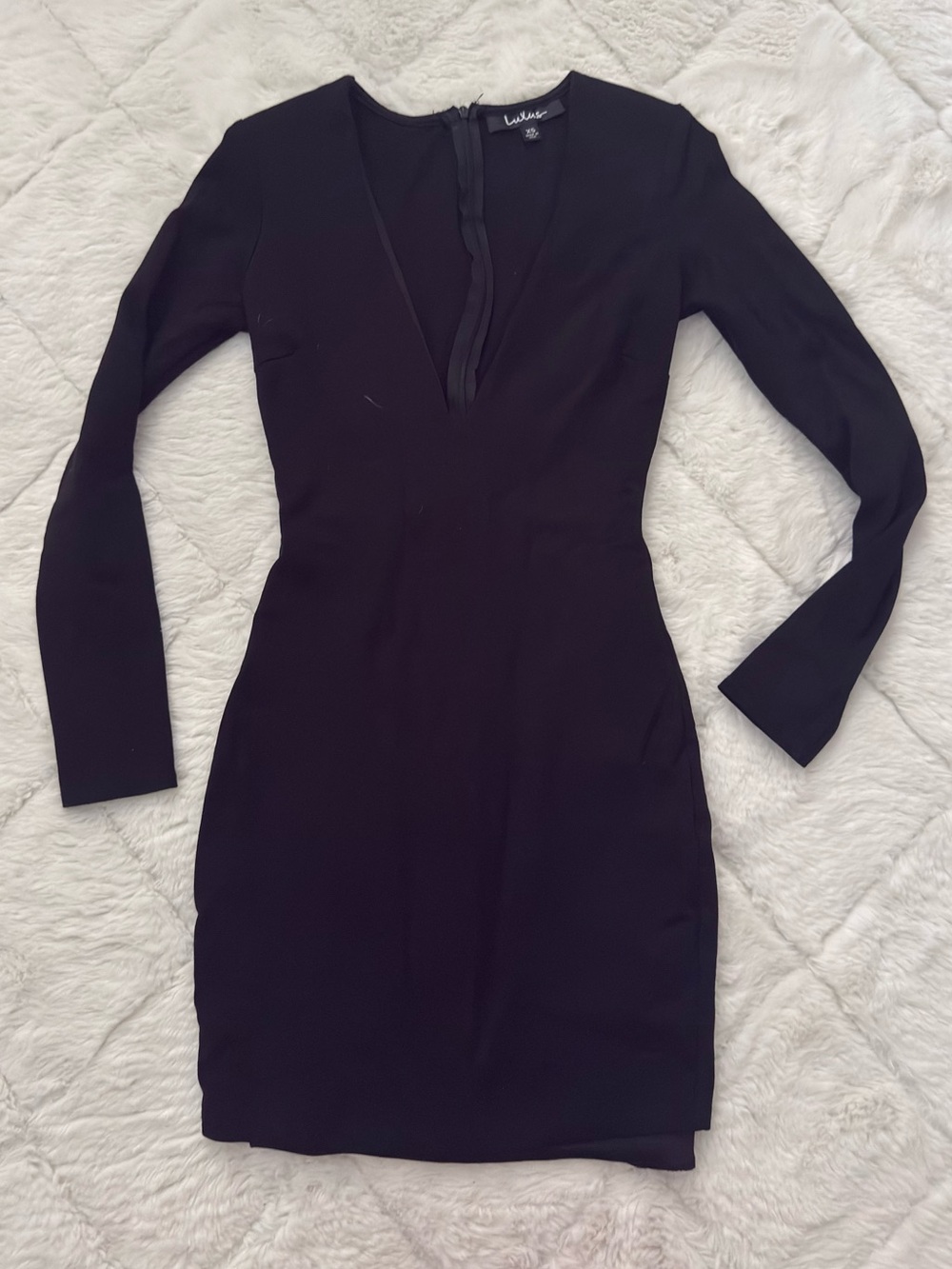 Lulu's Black Long-Sleeve V-Neck Bodycon Dress